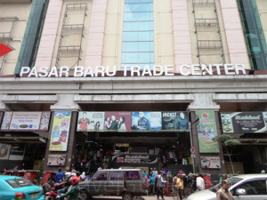 pasar_baru_trade_center_bandung2